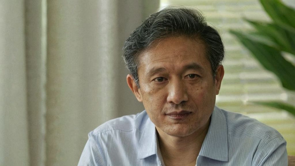 娱乐吃瓜小丫头因网红男生拍照趣味瞬间引发关注变化